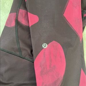 Lululemon tights